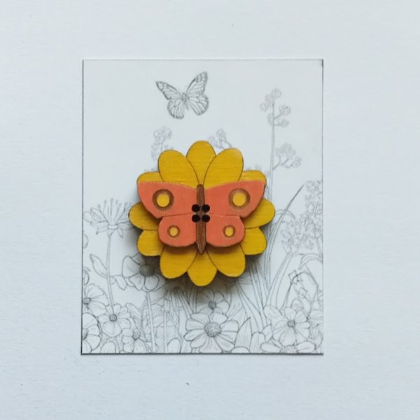 Large Button - Butterfly on Flower - Image 2